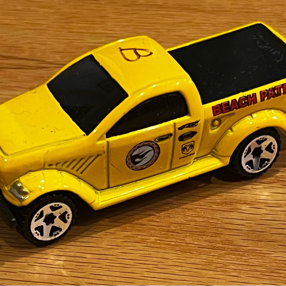 Beach Patrol Adventure Toy Truck